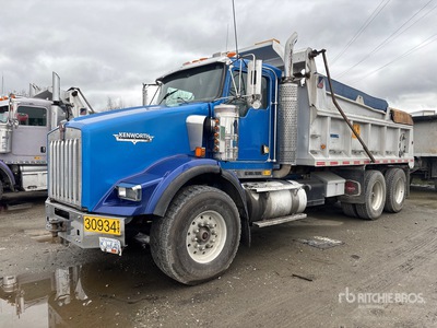 2006 Kenworth T800 6x4 T/A Dump Truck