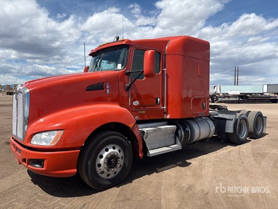 2016 Kenworth T660 6x4 Cabeza Tractora Cabina Dormitorio
