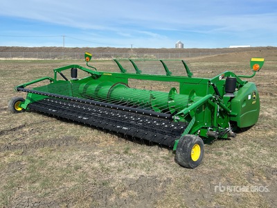 2019 John Deere 615P 15 ft Combine Pickup Header