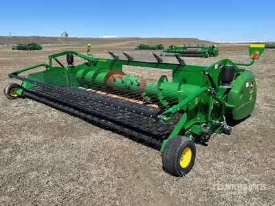 2018 John Deere 615P 15 ft Combine Pickup Header
