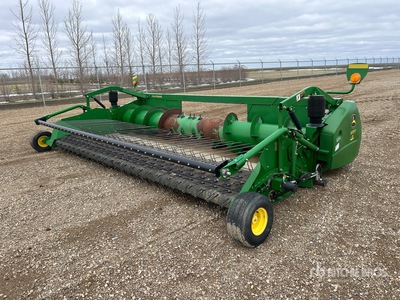 2016 John Deere 615P 15 ft Combine Pickup Header