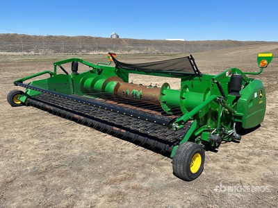 2014 John Deere 615P 15 ft Combine Pickup Header
