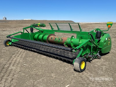 2014 John Deere 615P 15 ft Combine Pickup Header