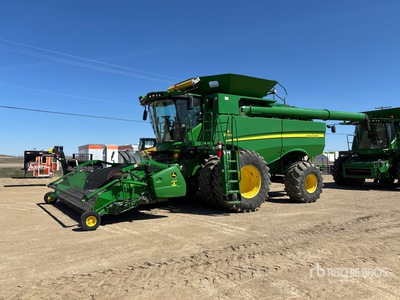 2013 John Deere S690 Moissonneuse-batteuse