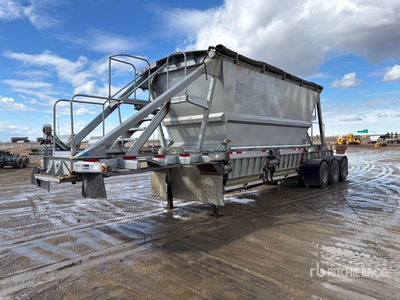 2014 Raglan 43 ft Tri/A Belly Dump Trailer