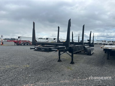 1969 Peerless 36 ft Tri/A Hayrack Log Trailer