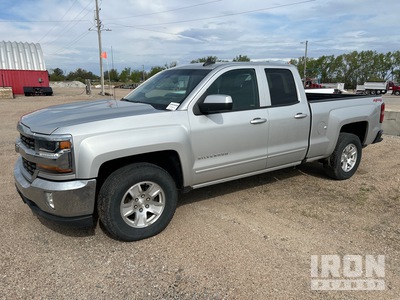 2018 Chevrolet Silverado 1500 LT 4x4 Crew Cab بيك اب