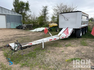 2013 Cornhusker 800RHT230 16 ft 6 in Tri/A Drawbar Aluminum Pup Dump Trailer