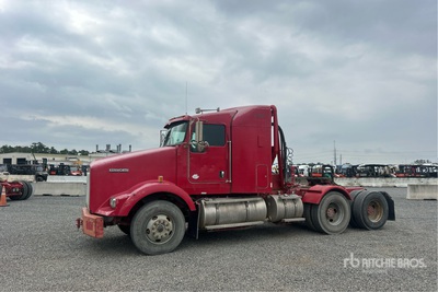 2012 Kenworth T800 6x4 T/A Slaapcabine Trekker