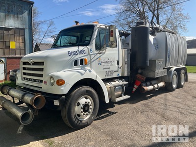 2005 Aquatech B10/1300 on 2005 Sterling L7500 6x4 Vacuum Tanker Truck