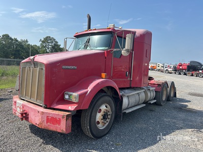 2012 Kenworth T800 6x4 3- Achs Sattelzugmaschine mit Schlafkabine