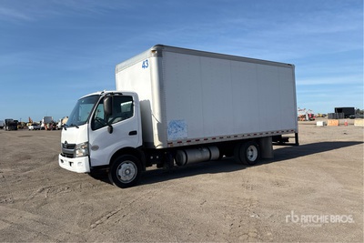 2018 Hino 195 4x2 Van Truck