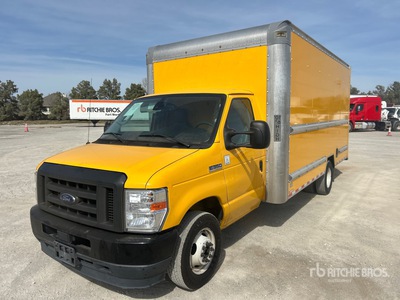 2021 Ford E-350 4x2 Van Truck