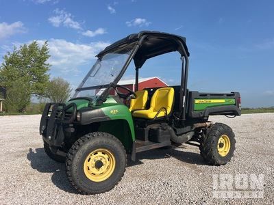 2011 John Deere Gator 825i 4x4 Utility Vehicle