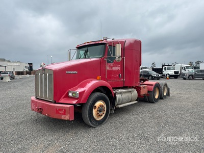 2012 Kenworth T800 6x4 T/A Sleeper Truck Tractor