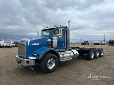 2016 Kenworth T800 8x6 الكابينة والهيكل