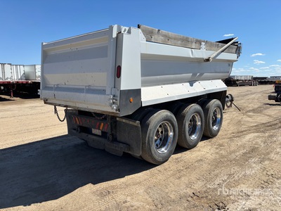 2016 Cross Country 17 ft Tri/A Kippwagen