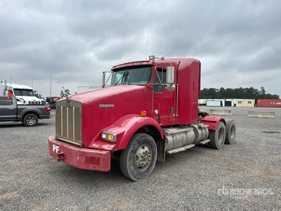 2012 Kenworth T800 6x4 T/A Sleeper Truck Tractor