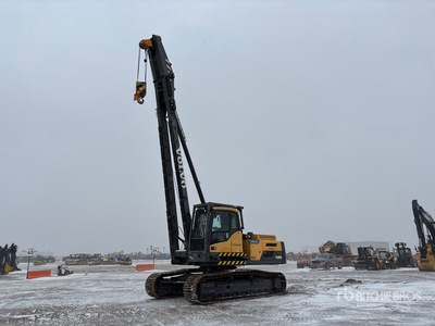 2012 Volvo PL3005D Equipo de tendido de cañerías