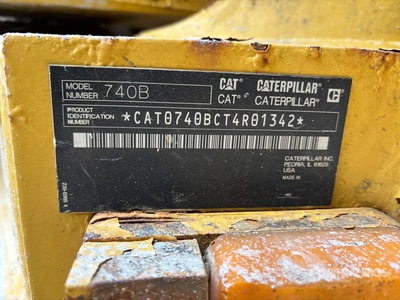 2012 Cat 740B Wywrotka przegubowa