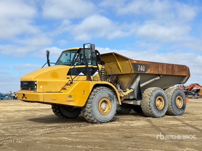2011 Cat 740 Articulated Dump Truck
