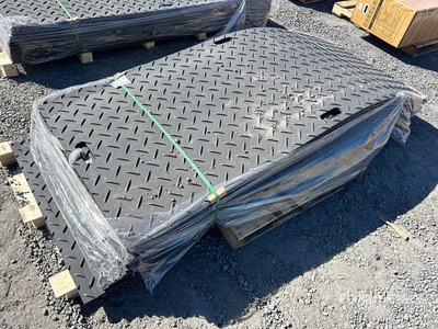 Quantity of (15) SDLANCH IRGPM 42 in x 95 in (.5 in Thick) Ground Protection Mats Varios, tienda, almacen, consumidor (Unused)