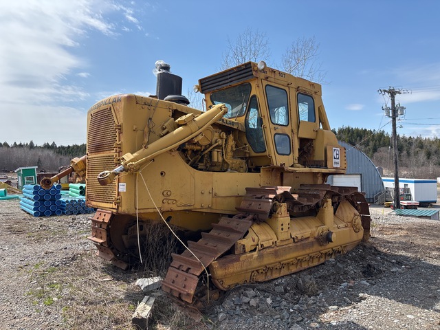 1976 Cat D9H Crawler Dozer (Inoperable)