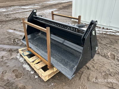 2025 GIYI KH72 72 in Multi-Purpose Skid Steer Bucket (Unused)