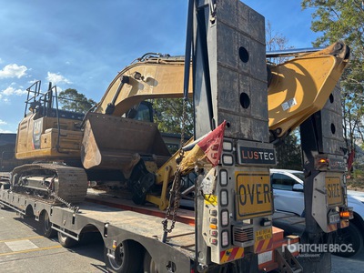 2017 Cat 326F L Excavadora de Cadenas