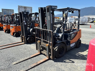 Doosan G30P-5 5450 lb Pneumatic Tire Wózek widłowy (Inoperable)