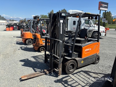 Doosan B25X-7 4600 lb Montacargas Eléctrico (Inoperable)