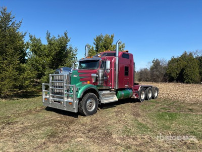 2016 Kenworth W900 8x6 Cabina con cuccetta per trattore stradale 3 assi