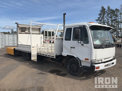 2000 Nissan MK205 4x2 その他のトラック