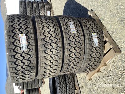 Quantity of (4) Roadmaster 425/65R/22.5 Tires