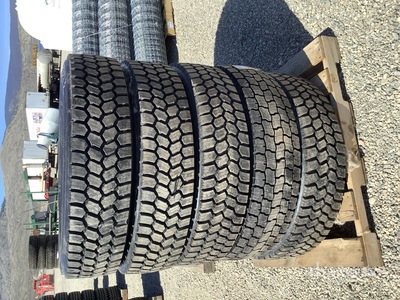 Quantity of (5) Michelin 11R/24.5 KDNZ Tires