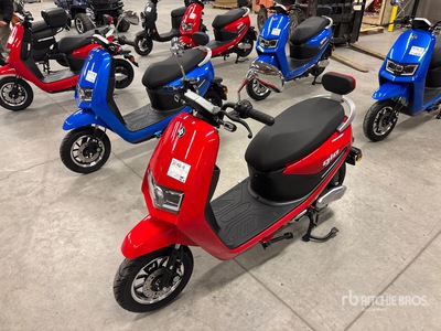 GIO Supra/MB5 Electric Scooter (Unused)