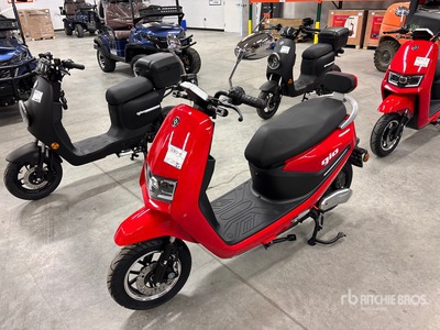 GIO Supra/MB5 Electric Scooter (Unused)