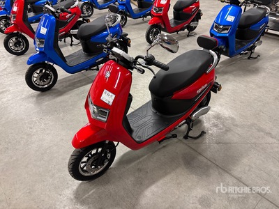 GIO Supra/MB5 Electric Scooter (Unused)