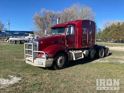 2010 Peterbilt 386 8x4 Tri/A Sleeper Truck Tractor