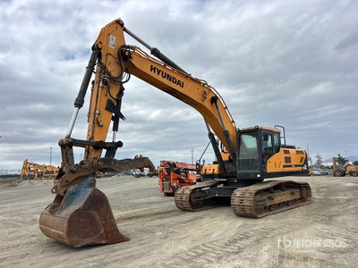 2018 Hyundai HX330L Tracked Excavator