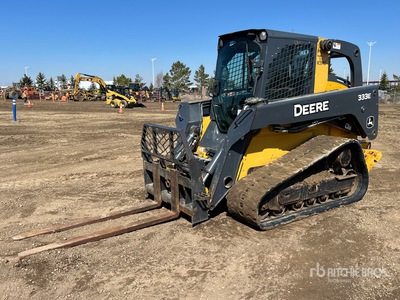 2017 John Deere 333E Two-Speed Oruga cargadora compacta