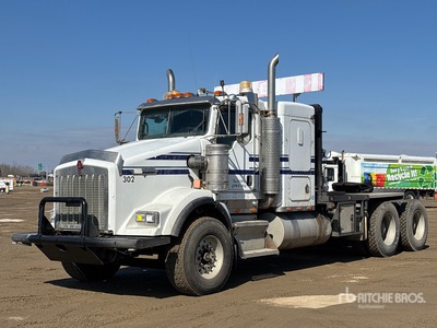 2006 Kenworth T800 6x4 Sleeper Winch Truck
