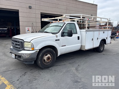 2004 Ford F-350 XL 4x2 Utility Truck
