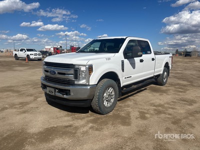 2018 Ford F-350 XLT 4x4 Crew Cab Pickup