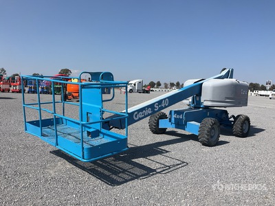 2001 Genie S40 4WD Dual Fuel Elevador Telescopico / Telescopic Boom Lift