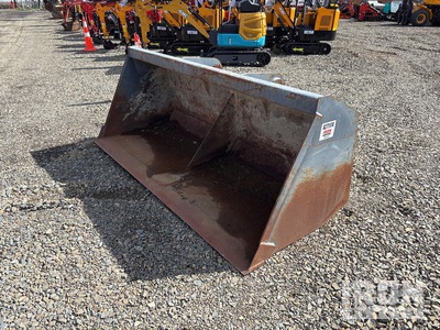 2265 mm 2265mm wide, hitch 732mm inside, 810mm outside top, bottom inside 730mm inner, 767mm outer. Pala para Manipulador Telescópico