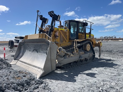 2022 Cat D8T جرافة مجنزرة