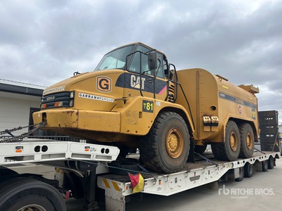 2007 Cat 725 23000 L Camion de agua articulado
