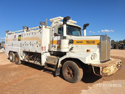 1997 Kenworth C500 6x4 Kraftstoff- / Schmiermittel Lkw