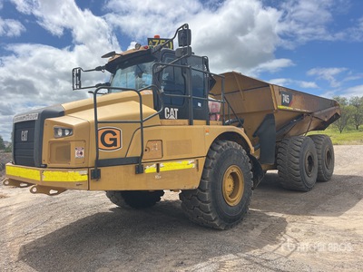 2018 Cat 745 Dumper articolato